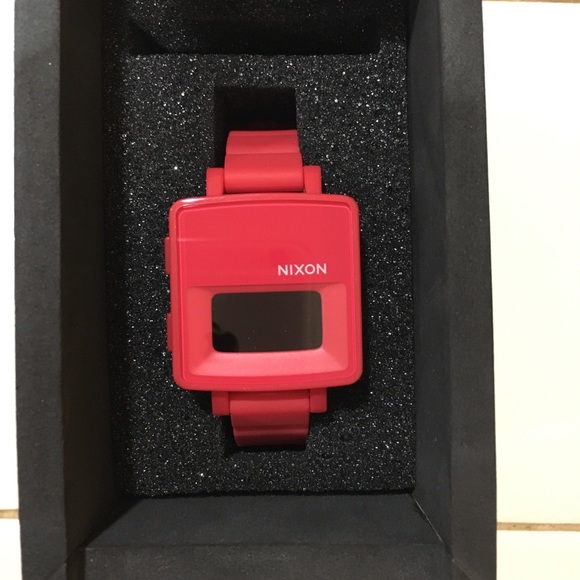 Nixon Accessories - Nixon Watch